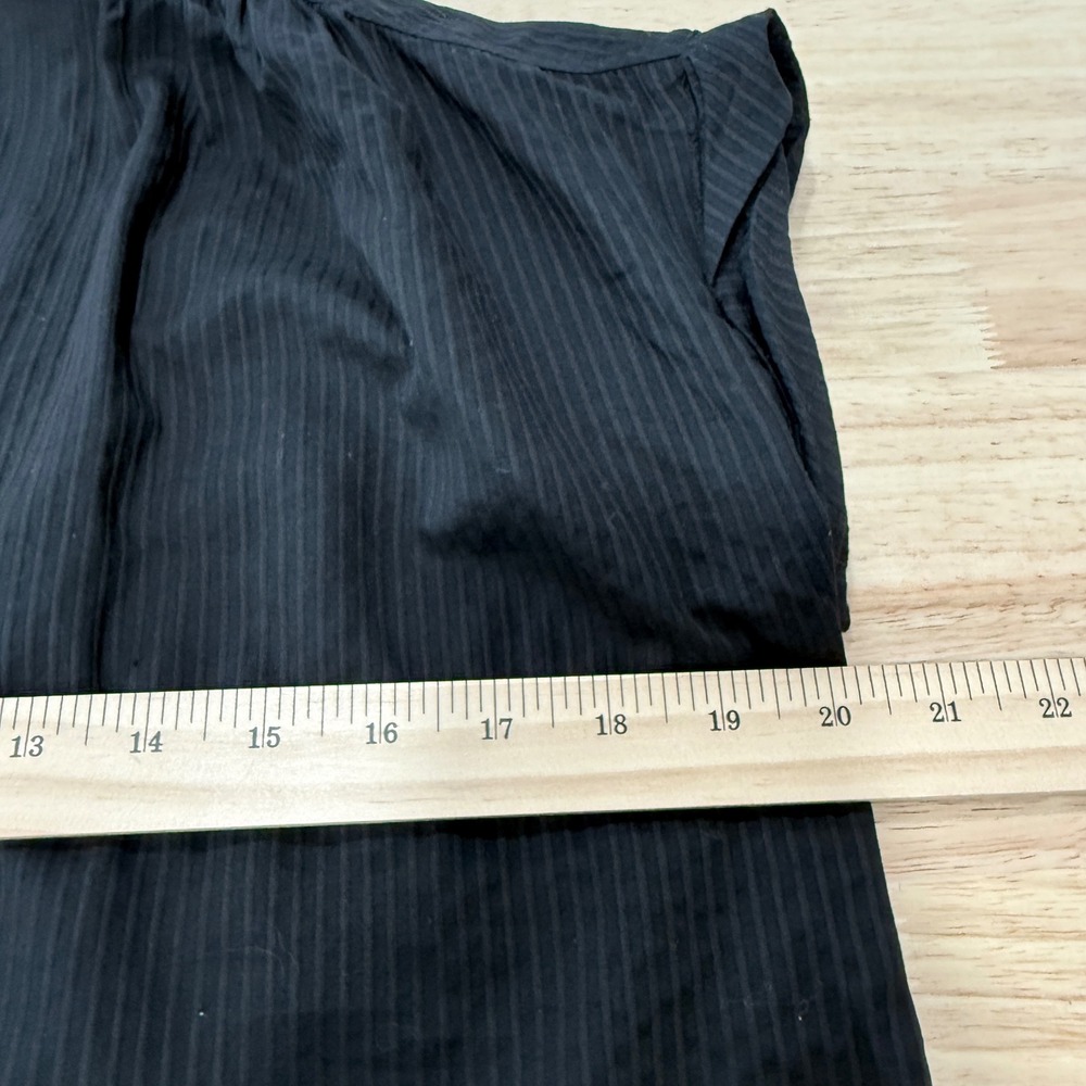AYR V-Neck Cap Sleeve Top XS Black Minimalist Quiet Luxury Office Siren - Picture 4 of 6